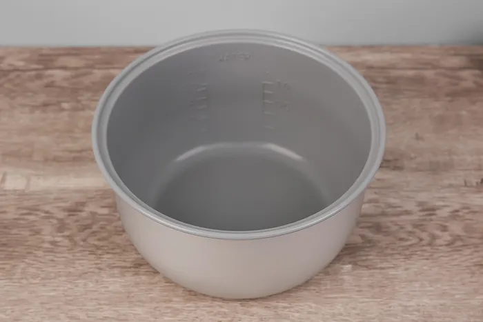 Lòng nồi - Nồi cơm điện nắp gài Comfee 1 lít CR-CM1020(D)