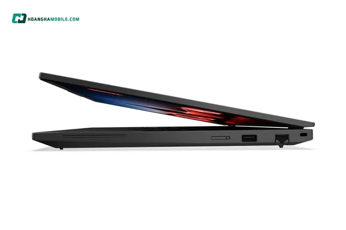 Laptop Lenovo ThinkPad T16 G3 21MN007EVA với thiết kế đặc trưng bền bỉ, trọng lượng nhẹ