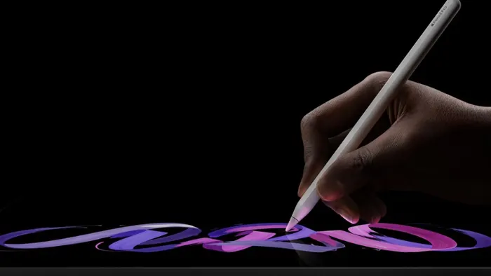 Apple Pencil Pro hỗ trợ tối đa cho mọi tác vụ.
