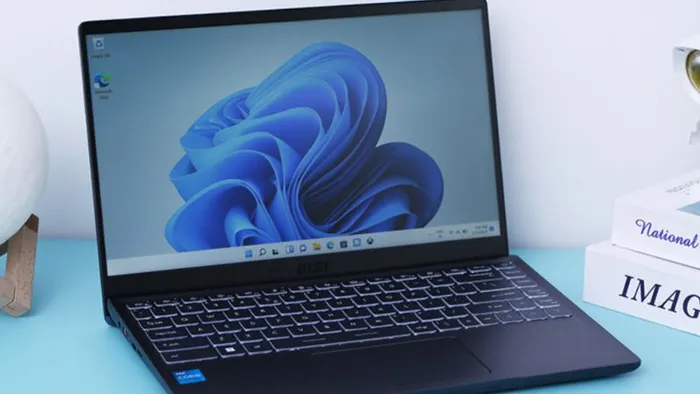 Chip Intel Core i5 - 1335U mạnh mẽ.