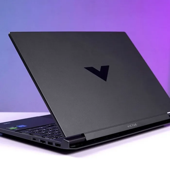 Laptop Gaming HP Victus 15-fa1087TX (8C5M4PA).