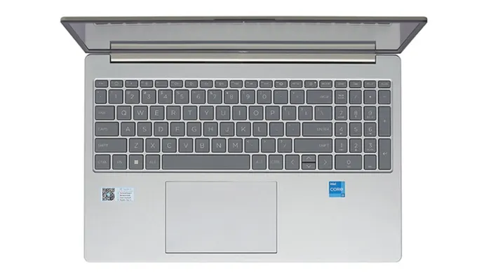 Bàn phím và touchpad.