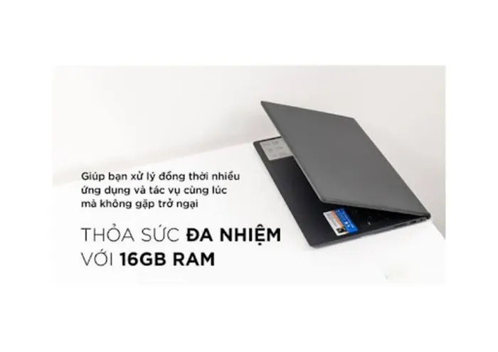 16GB RAM DDR4.