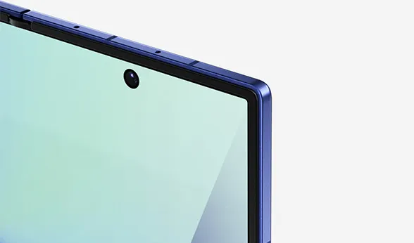 Cận cảnh khung nhôm cứng của Galaxy Z Fold7.