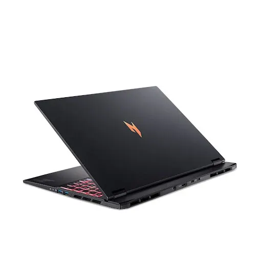 Các cổng kết nối đa dạng trên thân máy Laptop Acer Gaming Nitro 16 AI ProPanel AN16S-61-R7J3.
