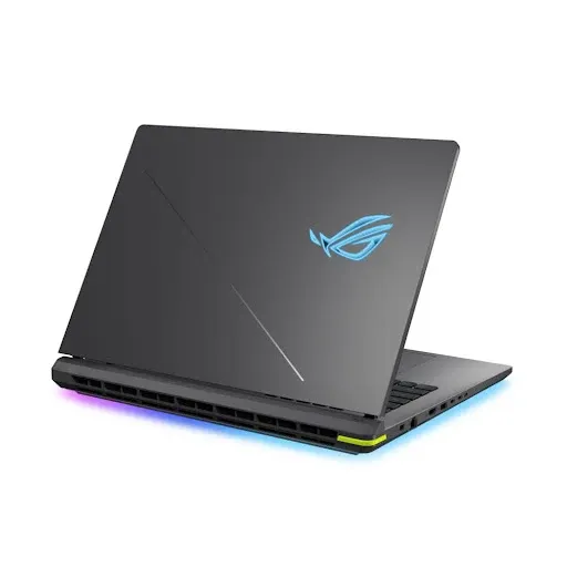 Các cổng kết nối hiện đại trên thân máy Asus ROG Strix G18