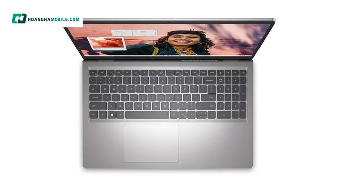 Laptop Dell Inspiron 15 3530 (71053696) cho hiệu suất ổn định với chip Intel Core i5-1334U