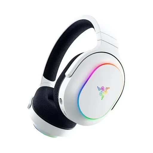 Thiết kế tai nghe chụp tai Razer Barracuda X Chroma nhẹ nhàng